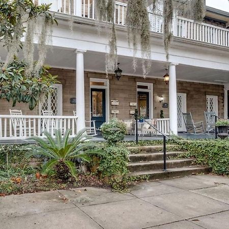 Comfortable Escape In Historic Downtown Savannah Luaran gambar
