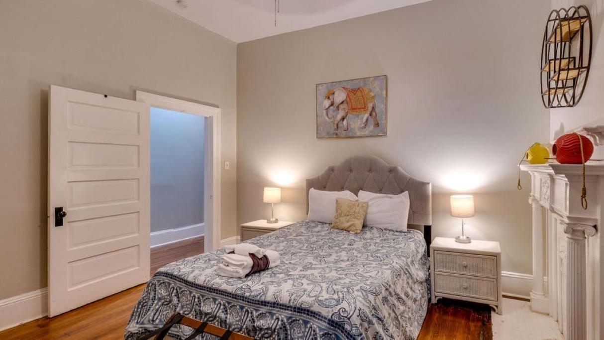 Comfortable Escape In Historic Downtown Savannah Luaran gambar